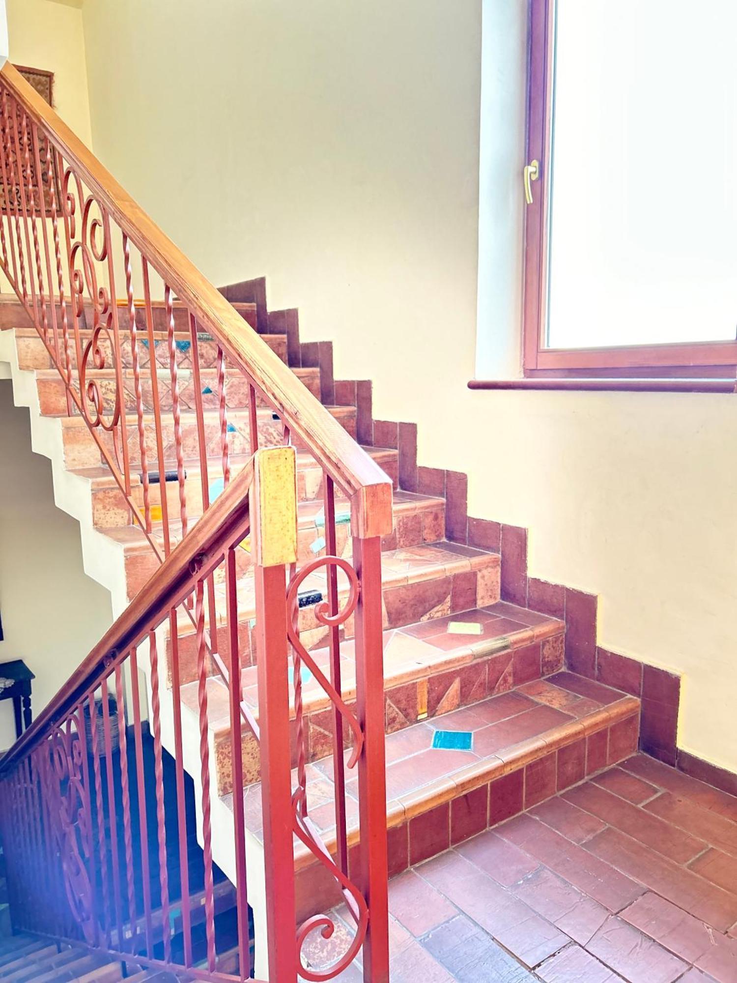 Hotel Mirhav Goris Bagian luar foto